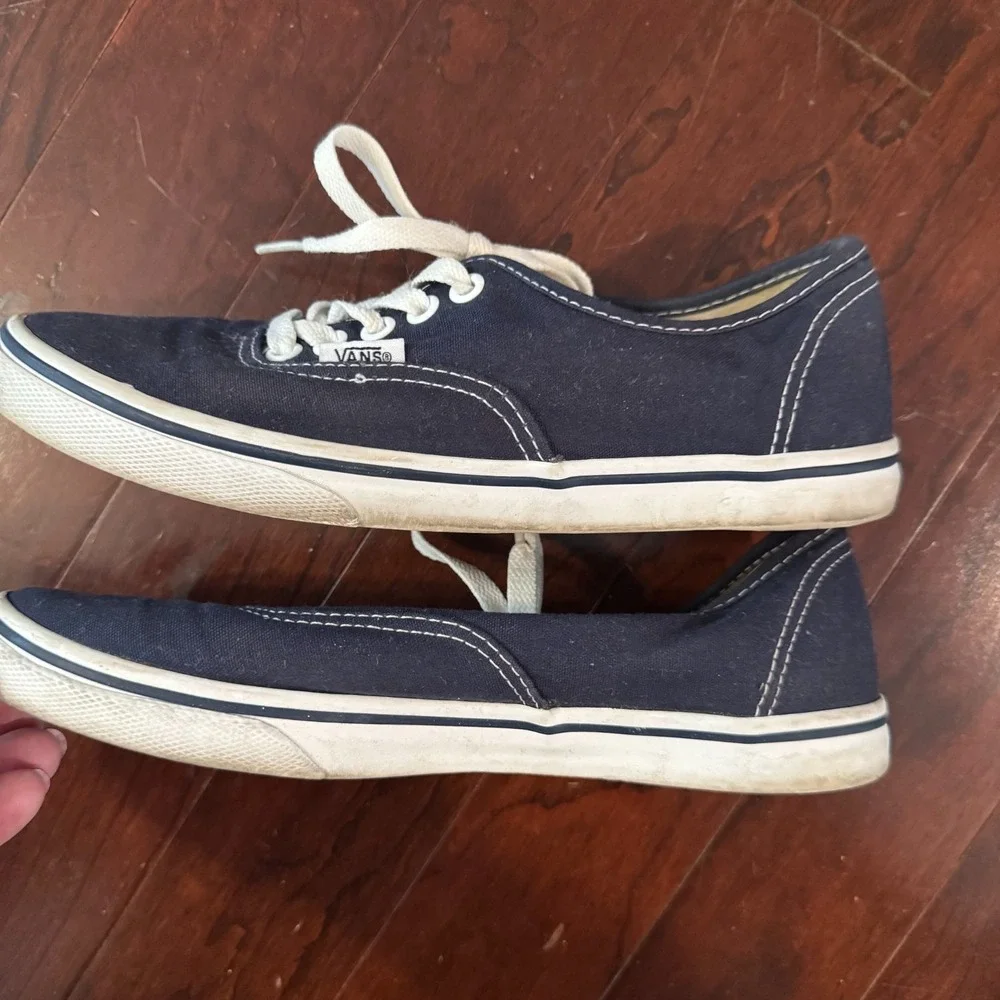 VANS Authentic Navy Blue Canvas Lace Up Low Top Sneakers Shows Womens 8 Mens 6.5